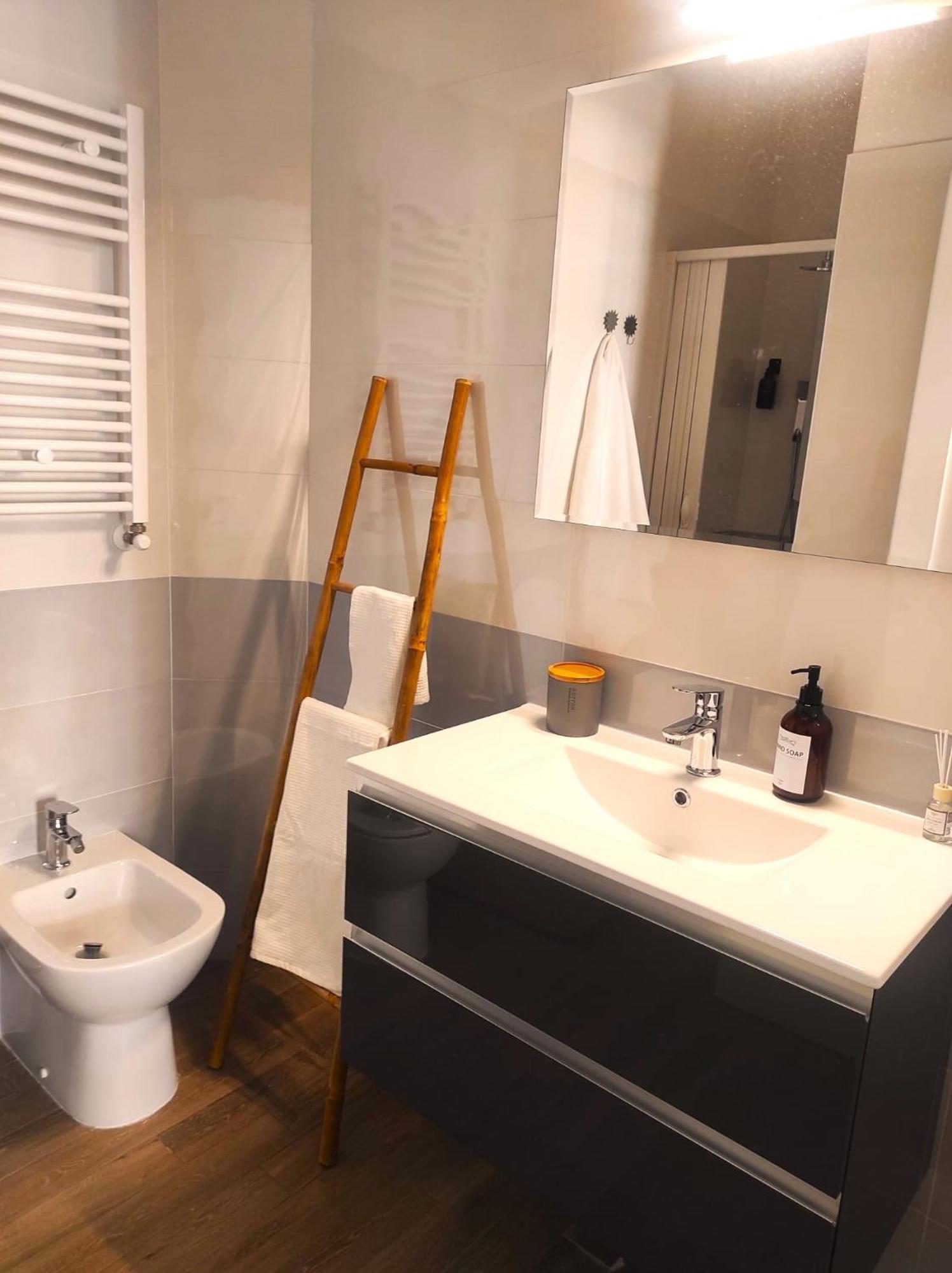 Michelangelo Airport Suite Room Φιουμιτσίνο Εξωτερικό φωτογραφία